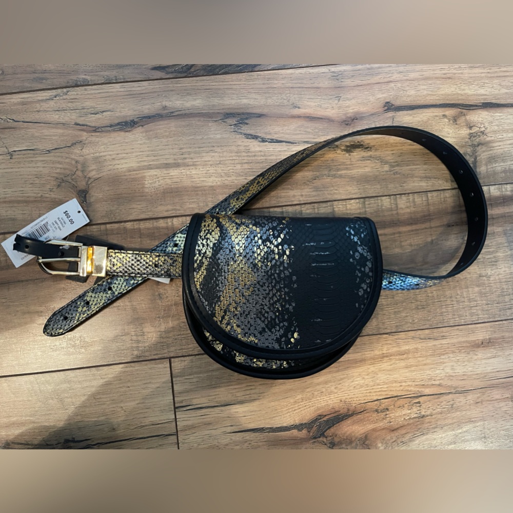 reversible belt bag